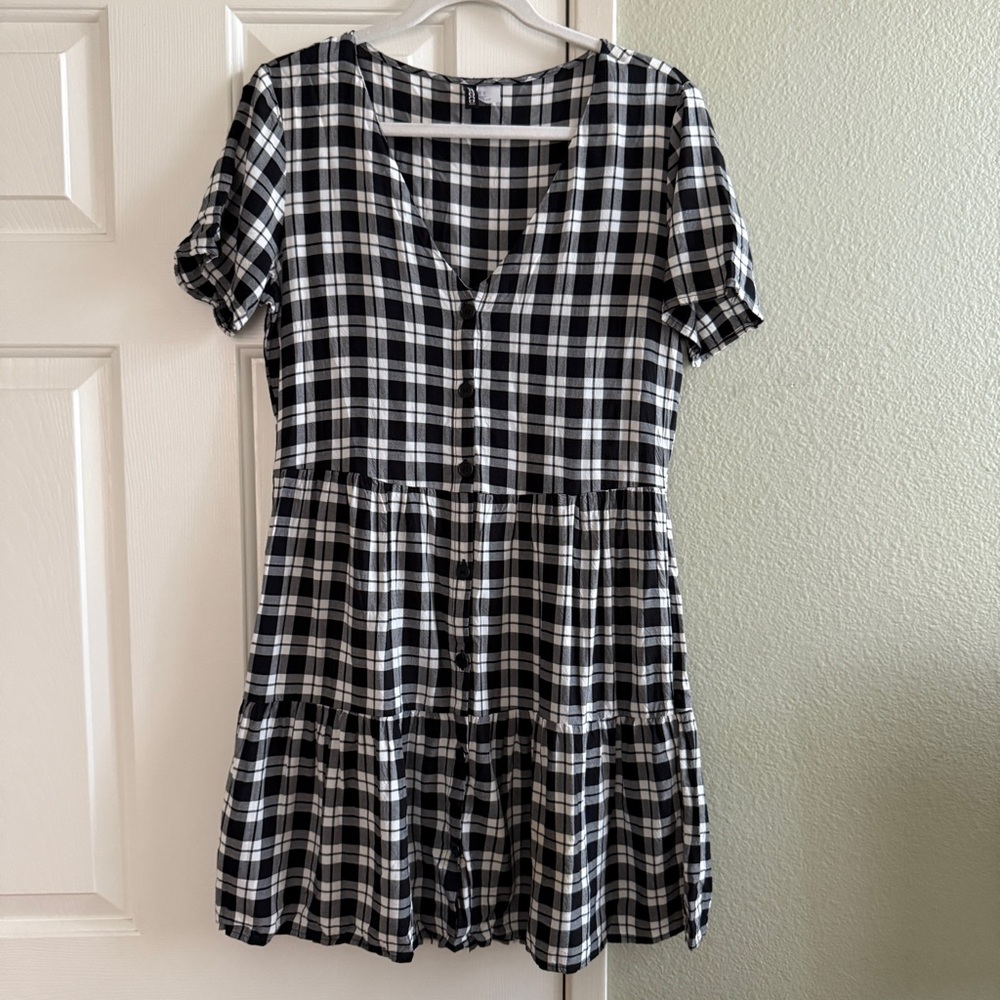 H&M V-Neck Gingham Dress (S)
